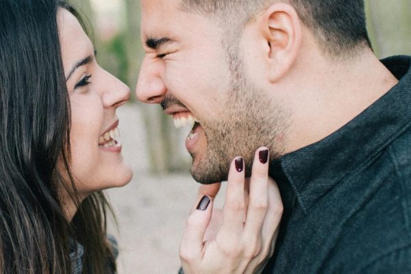 This article explains why many modern romantic comedies feel flat and shows how to avoid those reading disappointments by identifying the ten most common rom‑co...