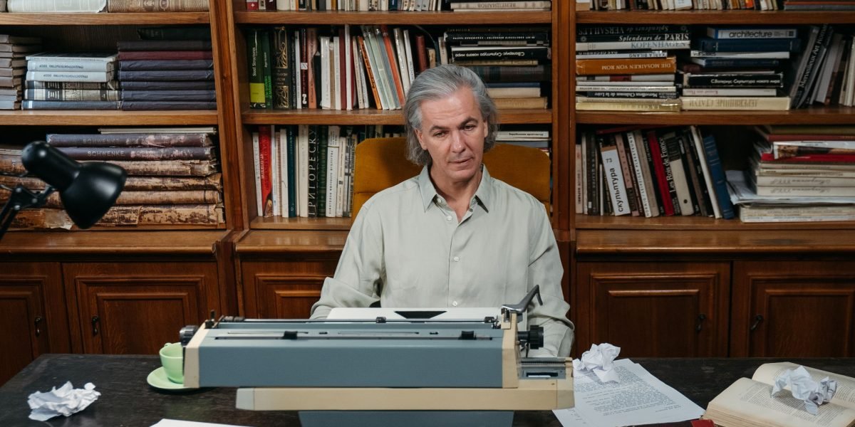 This guide surveys the funniest authors writing today and explains why humor matters more than ever in 2026, from stress relief to social connection. It highlig...